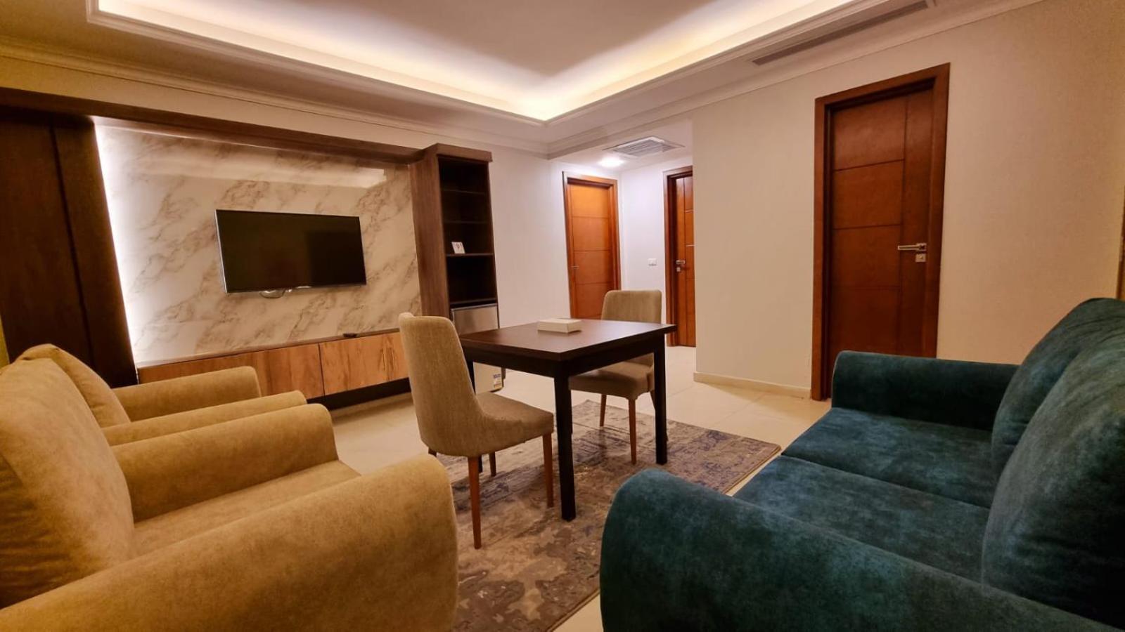 Grand Plaza Sheikh Zayed Hotell Kafr Abu 'umaydah Exteriör bild