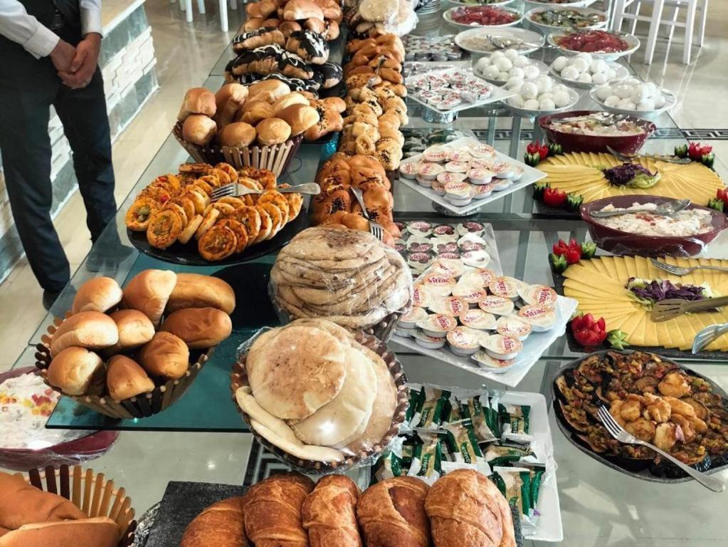 Grand Plaza Sheikh Zayed Hotell Kafr Abu 'umaydah Exteriör bild