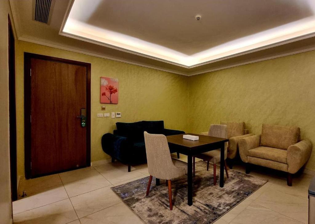 Grand Plaza Sheikh Zayed Hotell Kafr Abu 'umaydah Exteriör bild