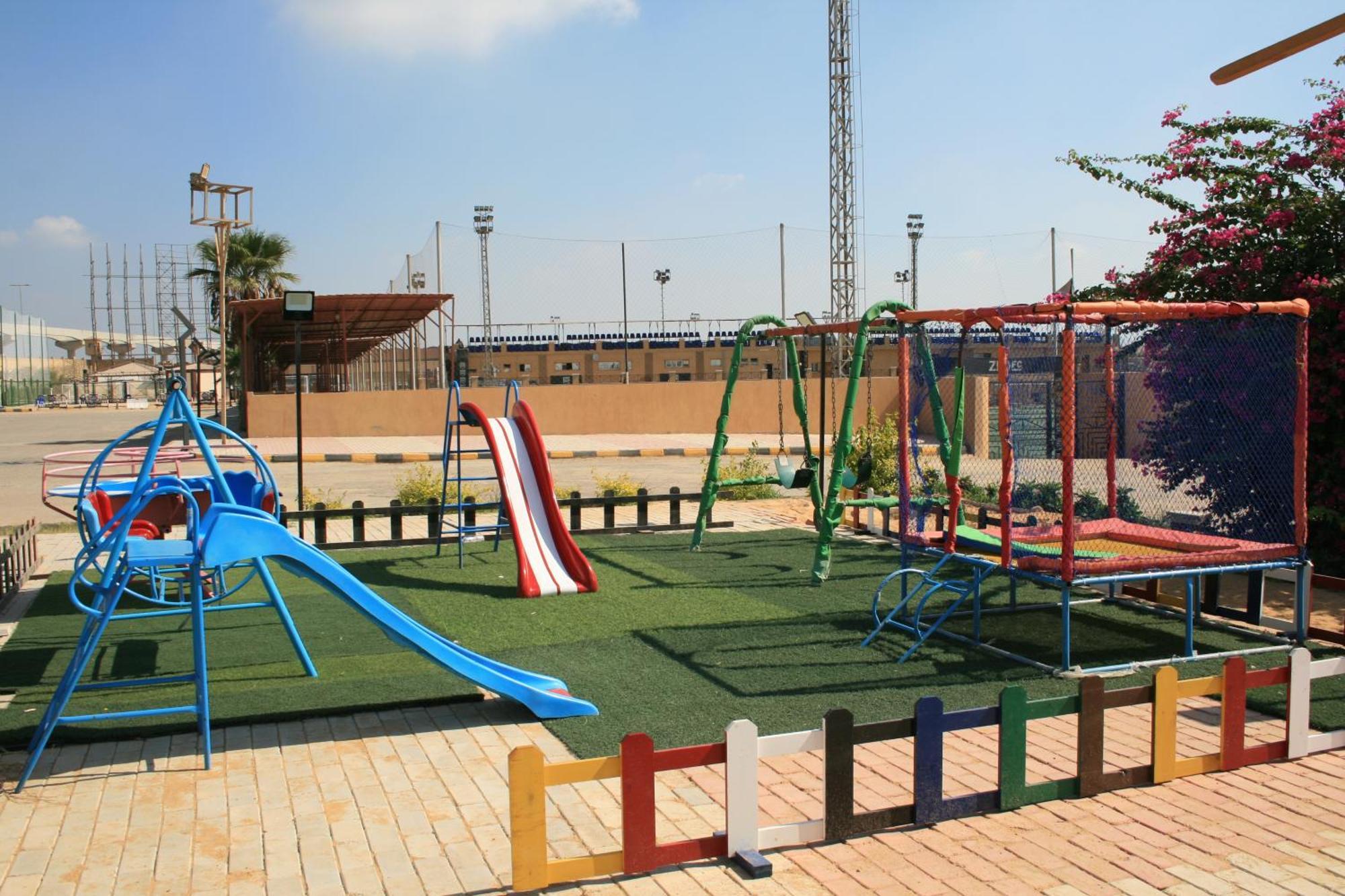 Grand Plaza Sheikh Zayed Hotell Kafr Abu 'umaydah Exteriör bild
