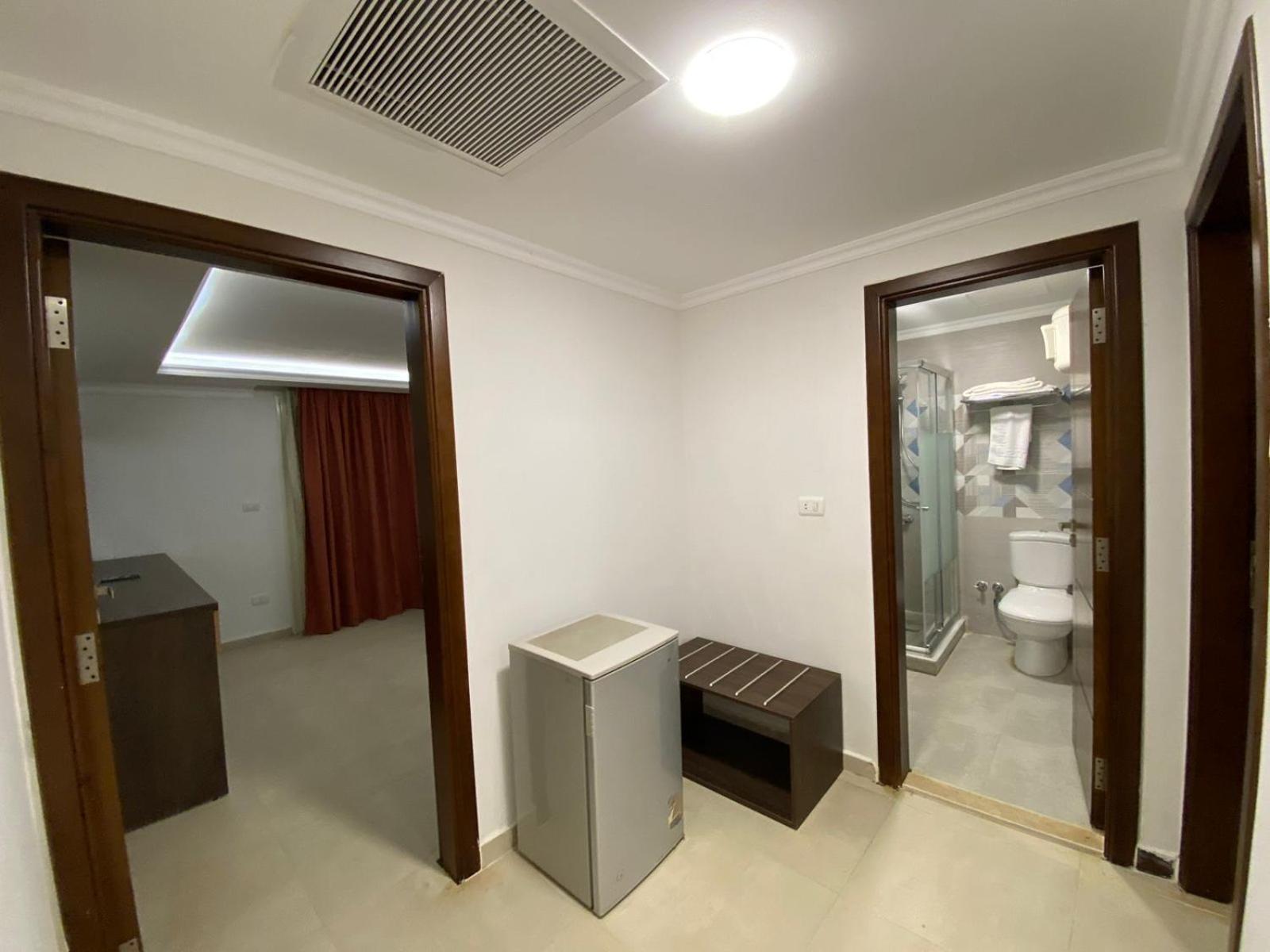 Grand Plaza Sheikh Zayed Hotell Kafr Abu 'umaydah Exteriör bild